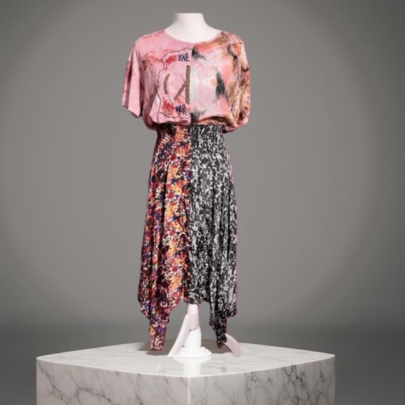 Desigual Dress Asymmetric patch print - beaded (Make Love Not War )Small NWT - Picture 5 of 15